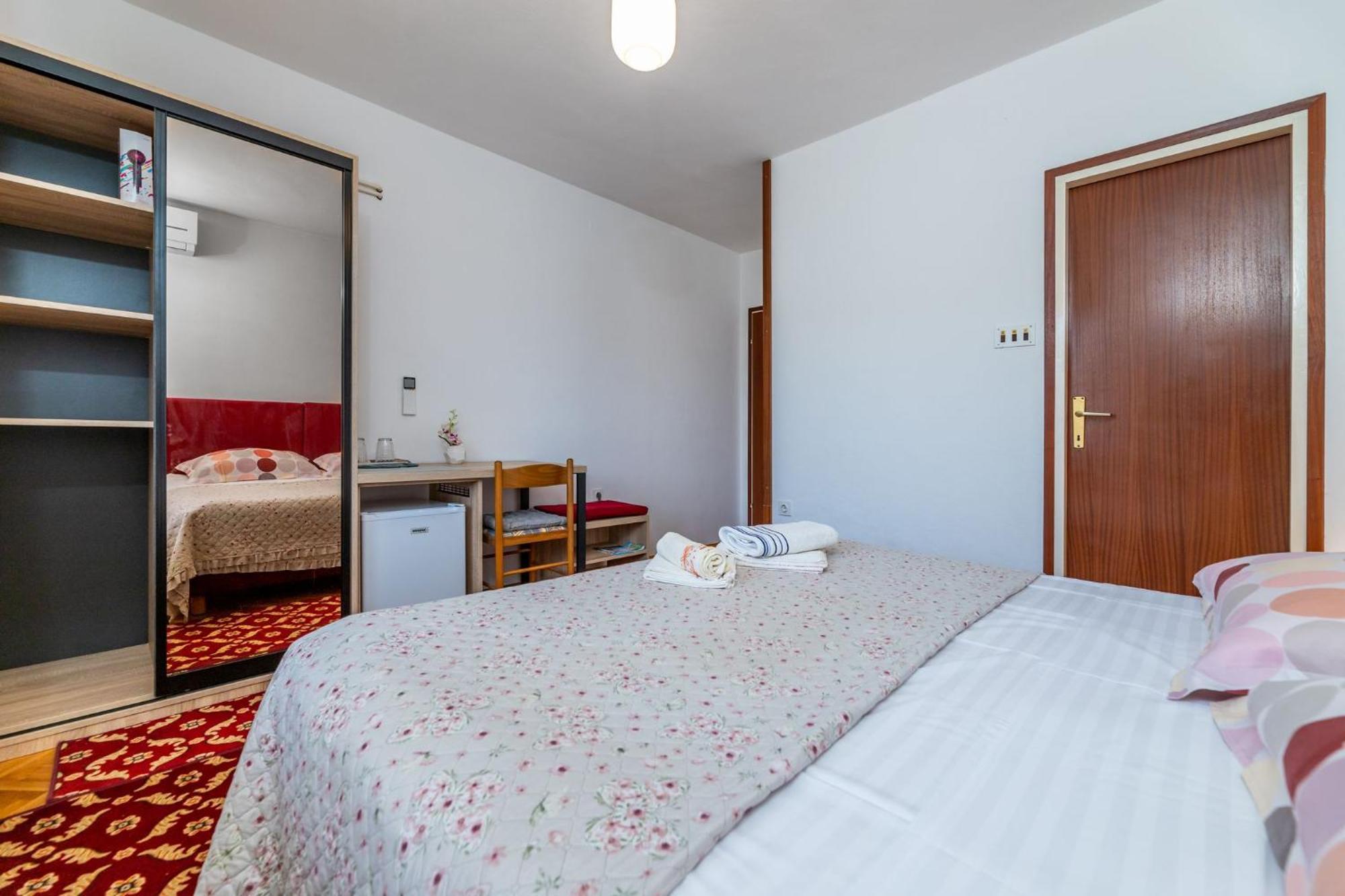 Rooms Sale Marija バスカ エクステリア 写真